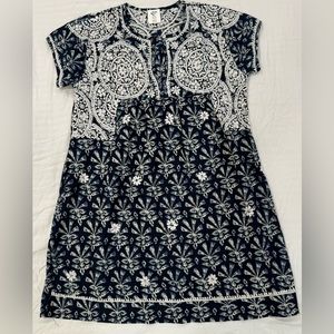Women’s hand embroidered 100% cotton dress size Large